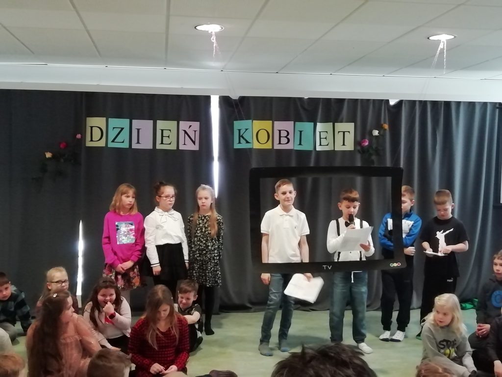 Z OKAZJI DNIA KOBIET