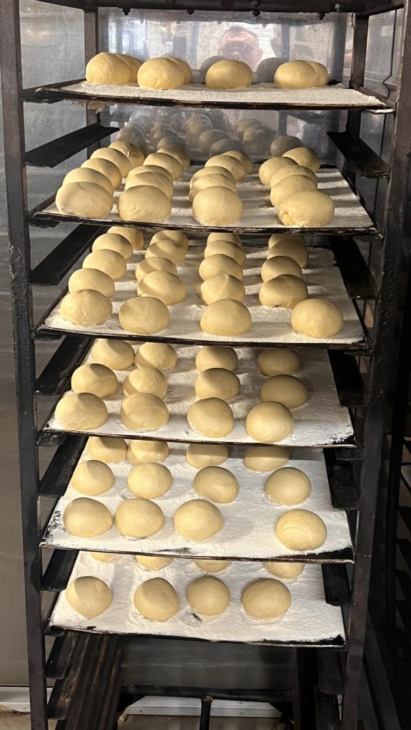 BEZ PRACY NIE MA … PĄCZKÓW