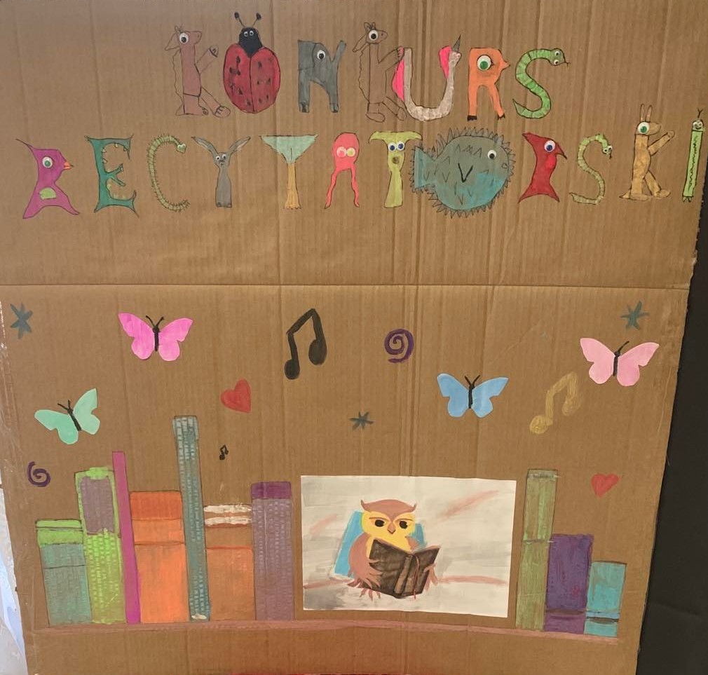 KONKURS RECYTATORSKI „PODRÓŻ DO ŚWIATA WIERSZY”