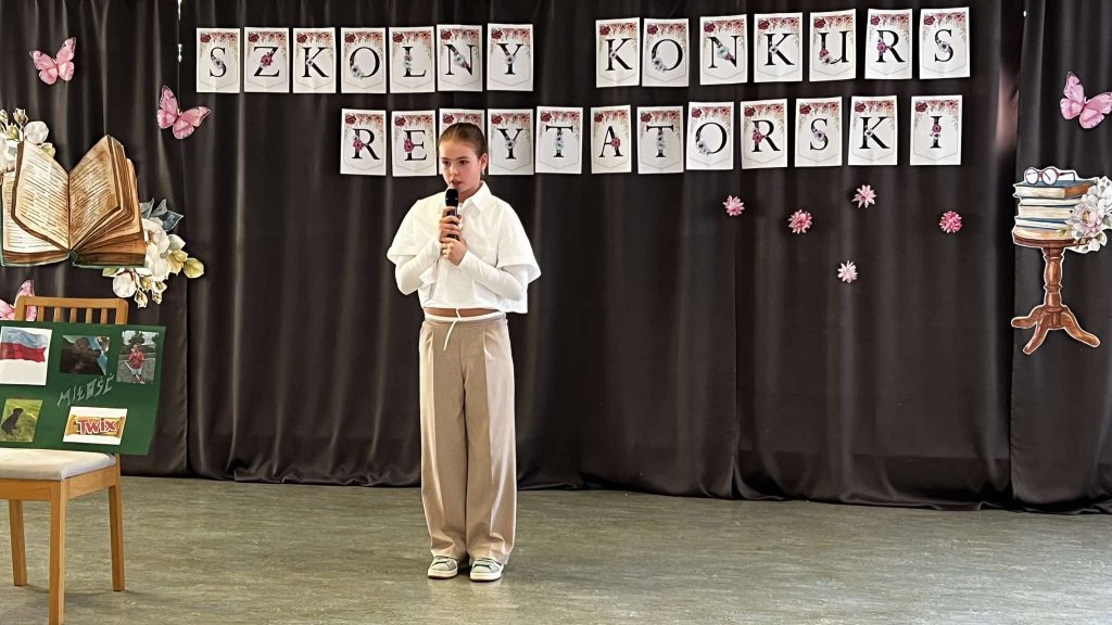 SZKOLNY KONKURS RECYTATORSKI