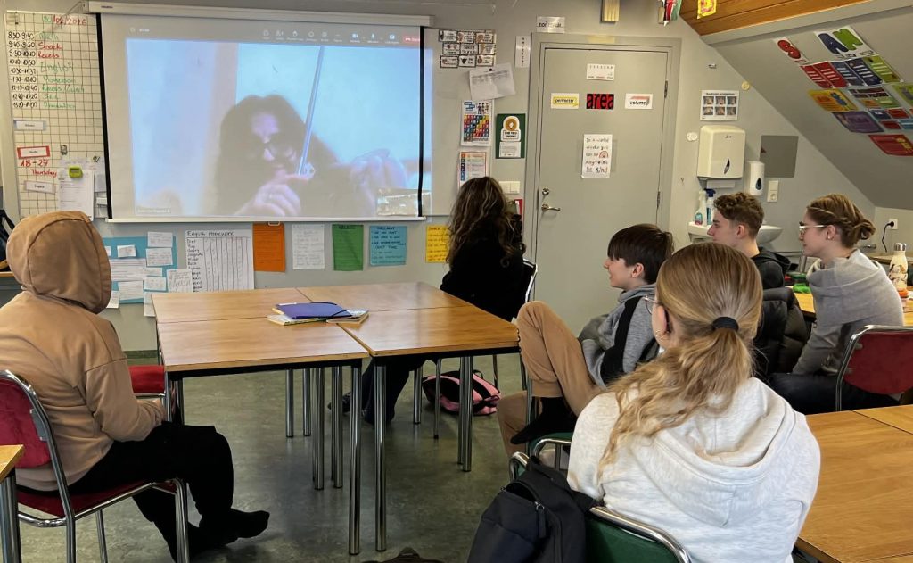 „NIE RZUCIM ZIEMI…”